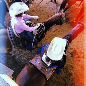 Meet your Posher, Katelyn